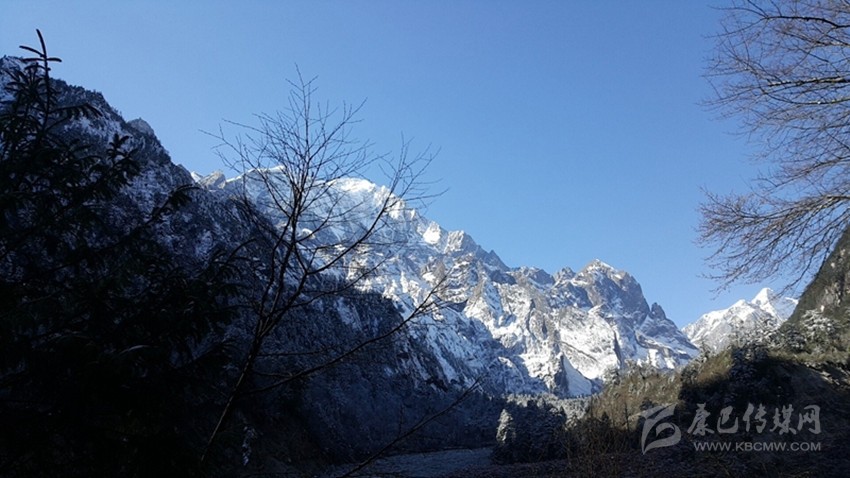 海螺溝這組冬日雪景圖請(qǐng)拿走！